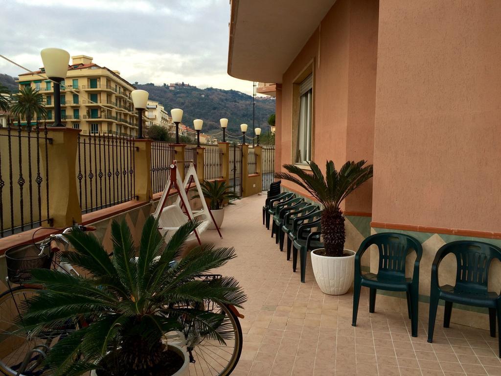Hotel Corallo Finale Ligure Exterior photo